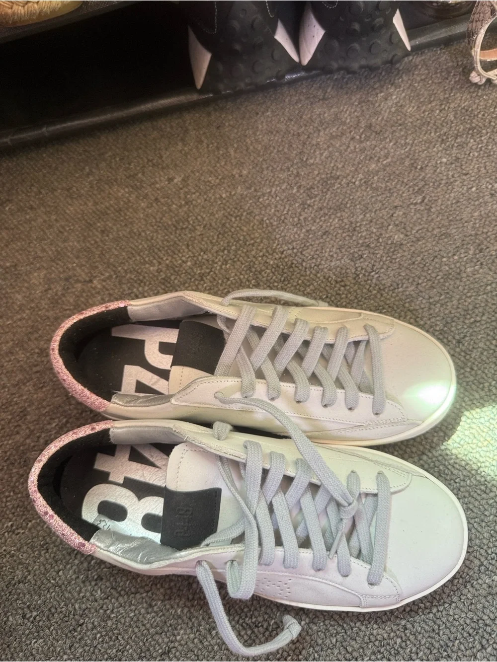 P48 plae everyday heel